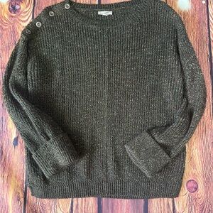 Eesome dark green Sweater with Button Accents